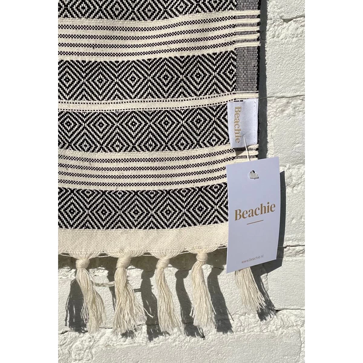 Beachie Bloemendaal Zwart- Ivoor 4 Beachie Bloemendaal Zwart- Ivoor - Image 2