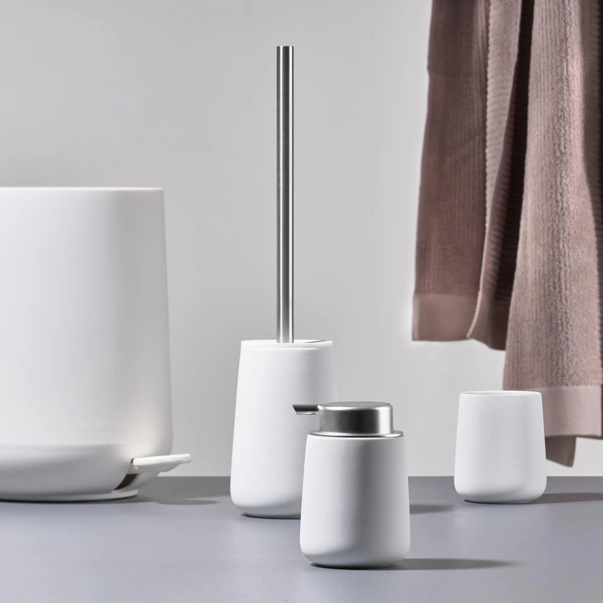 Zone Denmark Nova Toiletborstel Met Houder - Wit 7 Zone Denmark Nova Toiletborstel Met Houder - Wit - Image 5