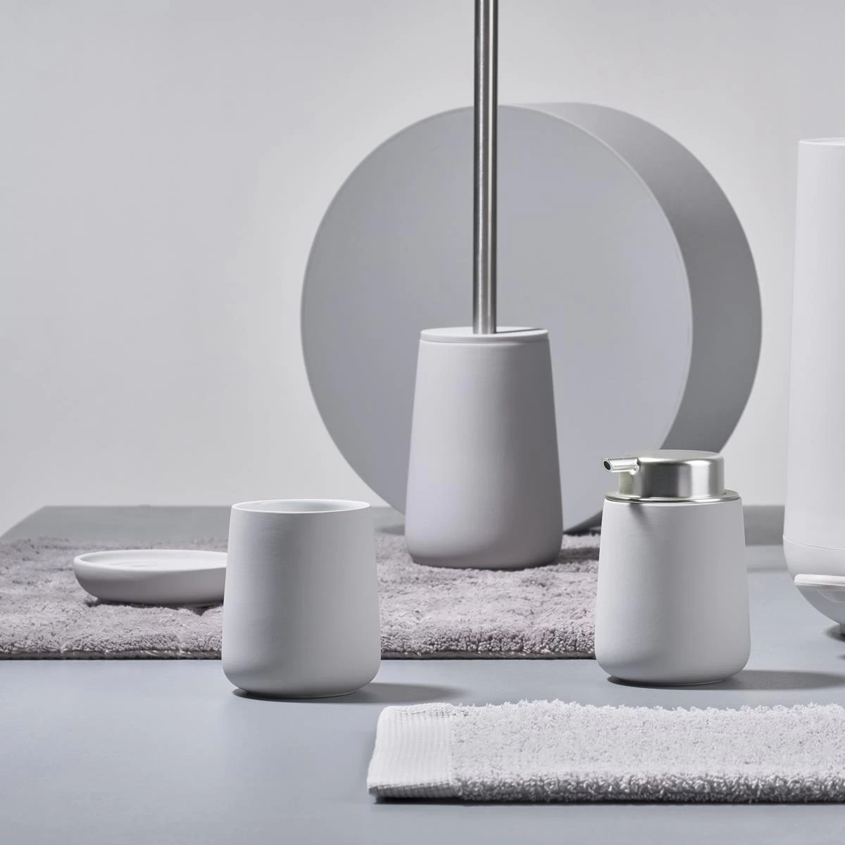 Zone Denmark Nova Toiletborstel Met Houder - Wit 10 Zone Denmark Nova Toiletborstel Met Houder - Wit - Image 8