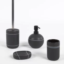 Kave Home - Zeepbakje Cerisa Van Zwarte Keramiek Met Wit Detail 7 Kave Home - Zeepbakje Cerisa Van Zwarte Keramiek Met Wit Detail -Badkamermeubels Winkel 9488257